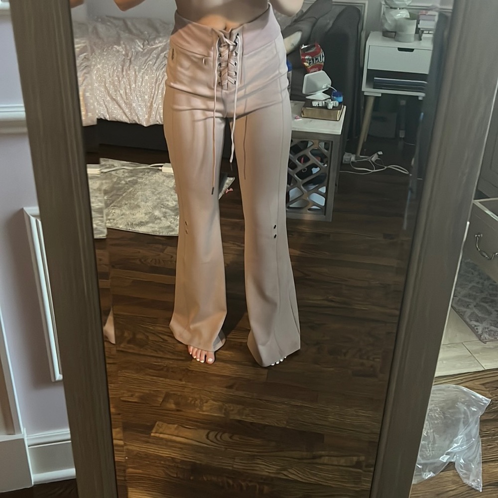 Super soft lined pants with the cutest tie in front (NEVER WORN TAGS STILL ON!!)